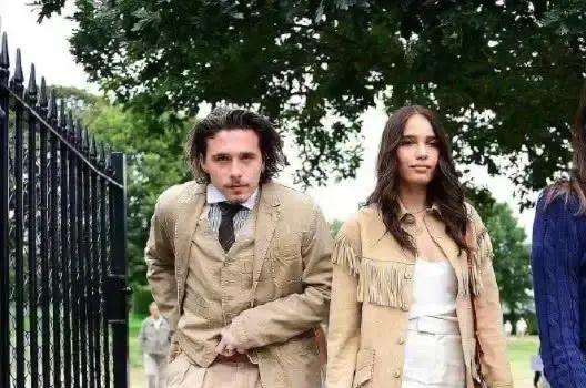 内卷25年，贝克汉姆夫妇放弃鸡娃：靠儿子养老就是等死！(图8)