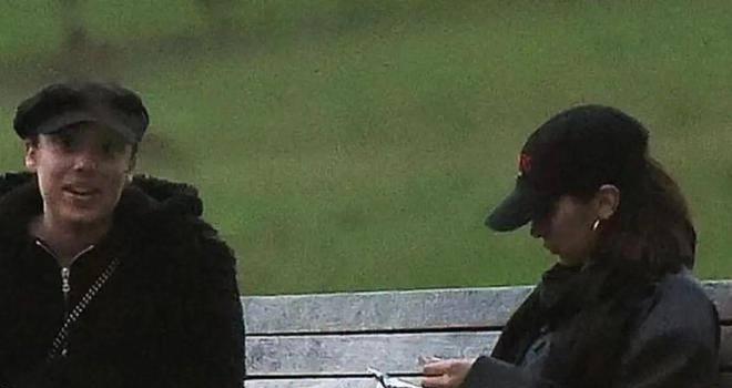 井川里予内衣外穿的性张力，为啥比不过宋轶的耐克配旗袍？(图17)