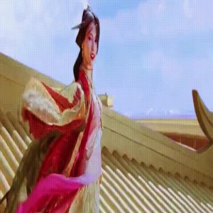 张柏芝《无极》的，用倾国倾城来形容也不为过